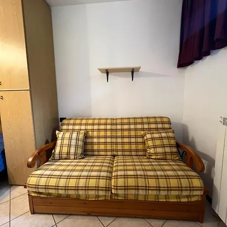 Dreaming Aprica! Maxi - 10 People Daire Aprica